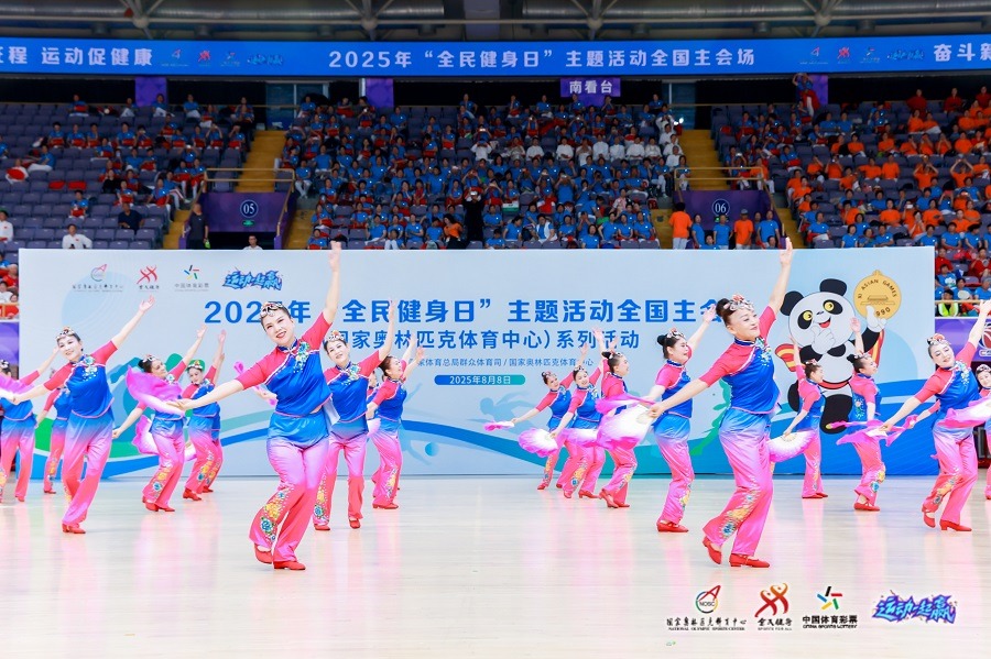 内维尔：切尔西需要有白头发的资深主帅；阿莫林在向上施压